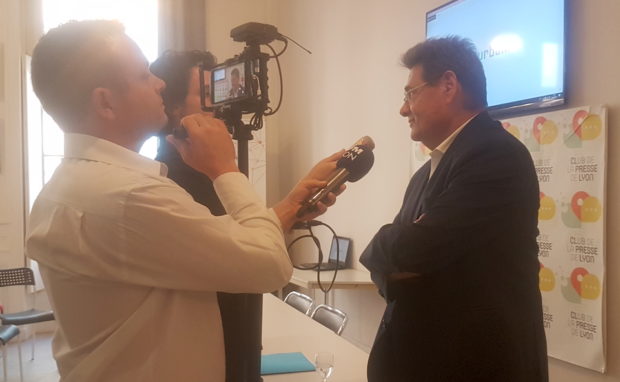 Villeurbanne la nature devrait reprendre ses droits au stade